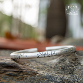 Silver bracelet engraving double fishes and lotus pattern