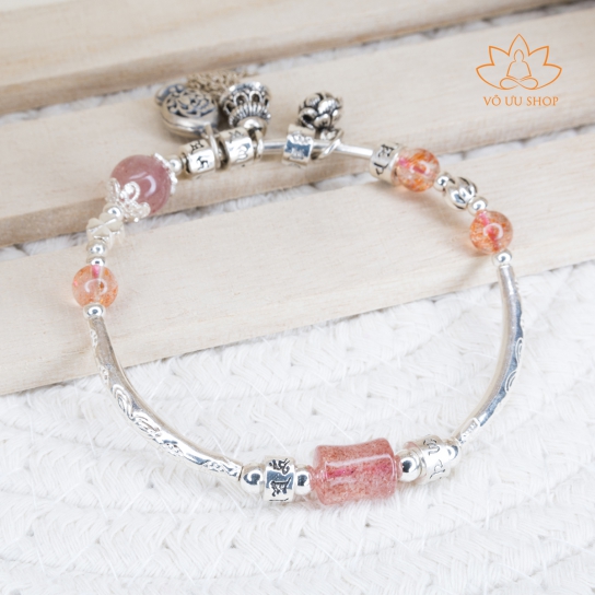 Strawberry quartz and sun stone bracelet with silver lotus, fly-whisk charm
