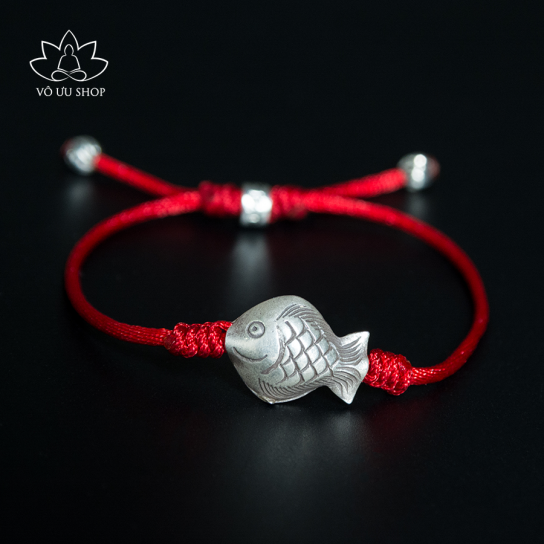 Red thread bracelet and S925 silver fish charm