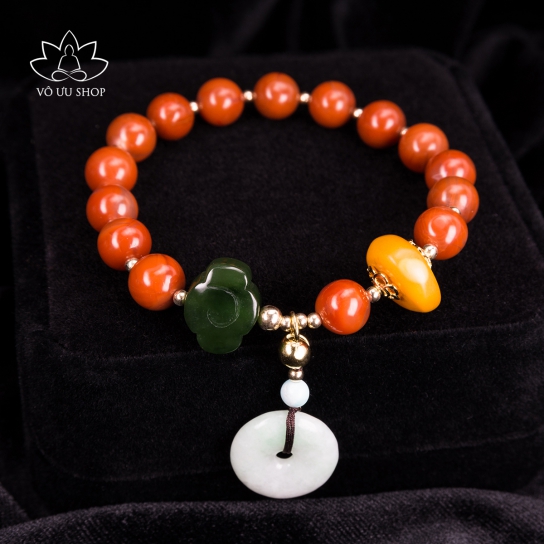 Bracelet Handmala made of Red Agate, Beewax Amber, Coin-shaped Jade, charm S925 gold-coated