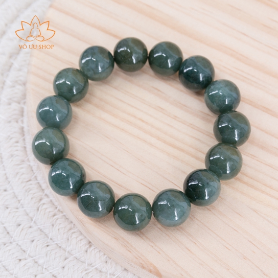 Bracelet of natural Jade (rating A)