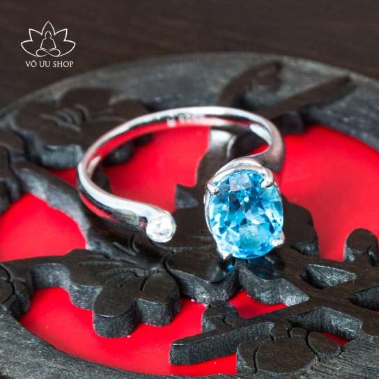 Blue Topaz silver ring