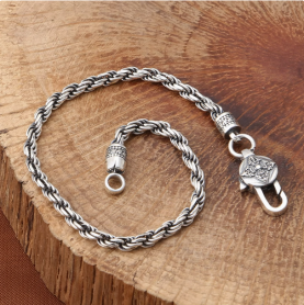 Lắc Bạc Chạm Khắc Hoa Mandala – Tinh Tế Và Bền Đẹp